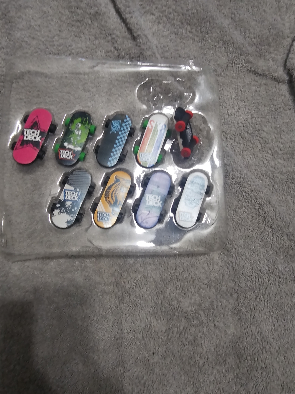 Tech Deck Mini Skateboard Fingerboard Set - Multi-Color
